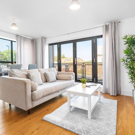 Stylish Birmingham City Centre - 2 Bed - Secure Parking - 5Ac Bagian luar foto