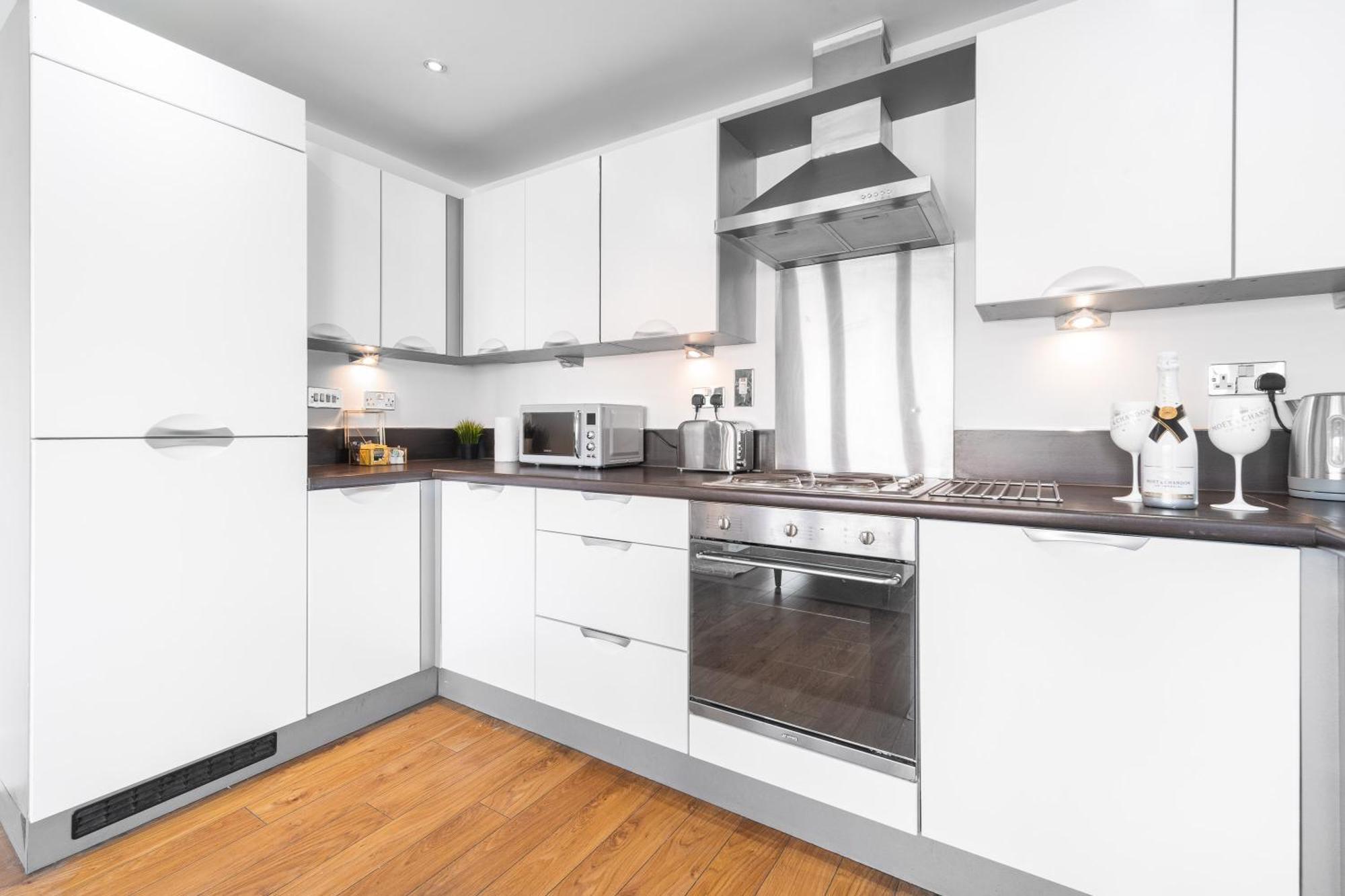Stylish Birmingham City Centre - 2 Bed - Secure Parking - 5Ac Bagian luar foto