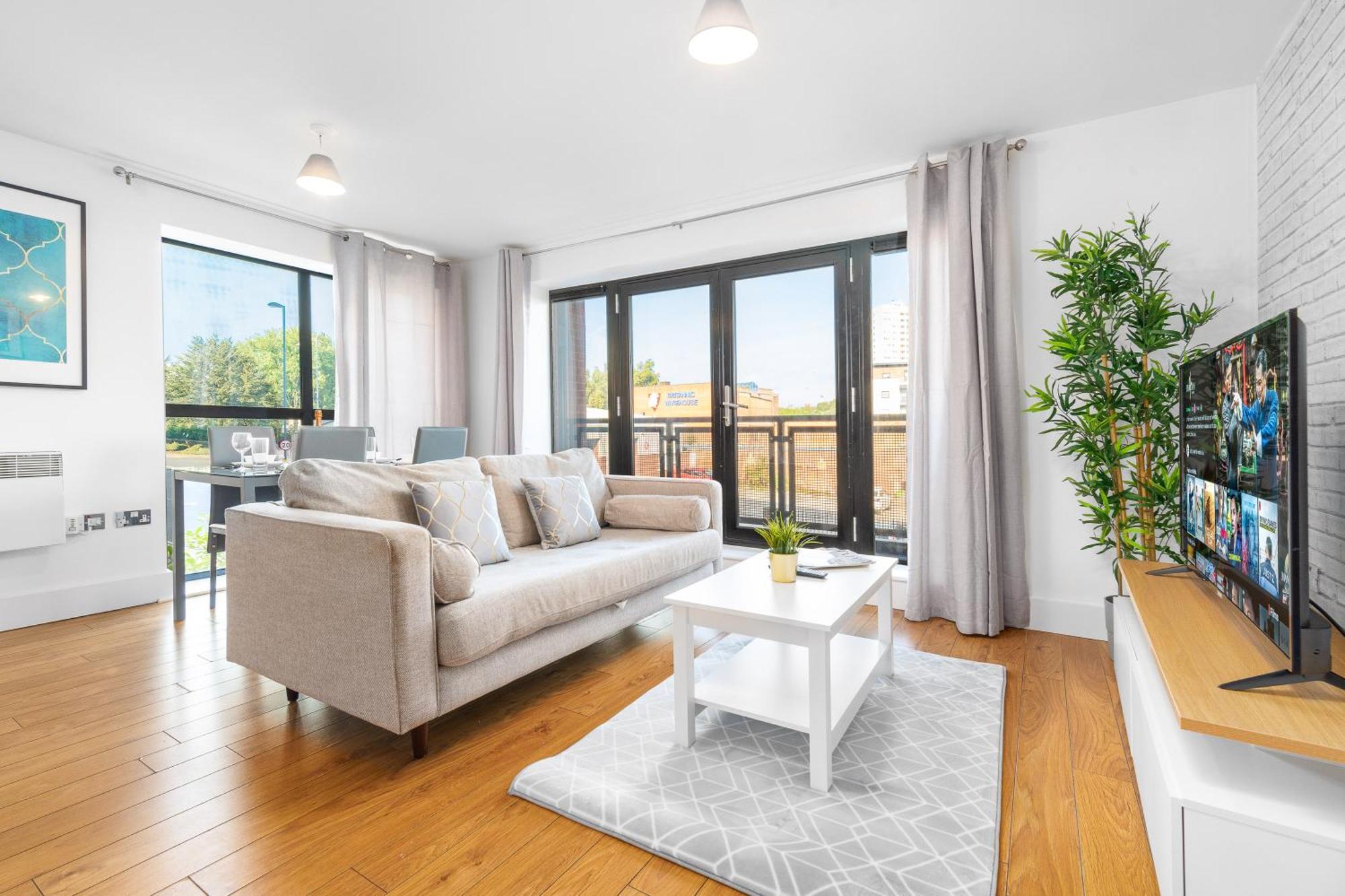 Stylish Birmingham City Centre - 2 Bed - Secure Parking - 5Ac Bagian luar foto